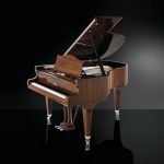 CB_C_L167_rosewood-pol_black-background Piano