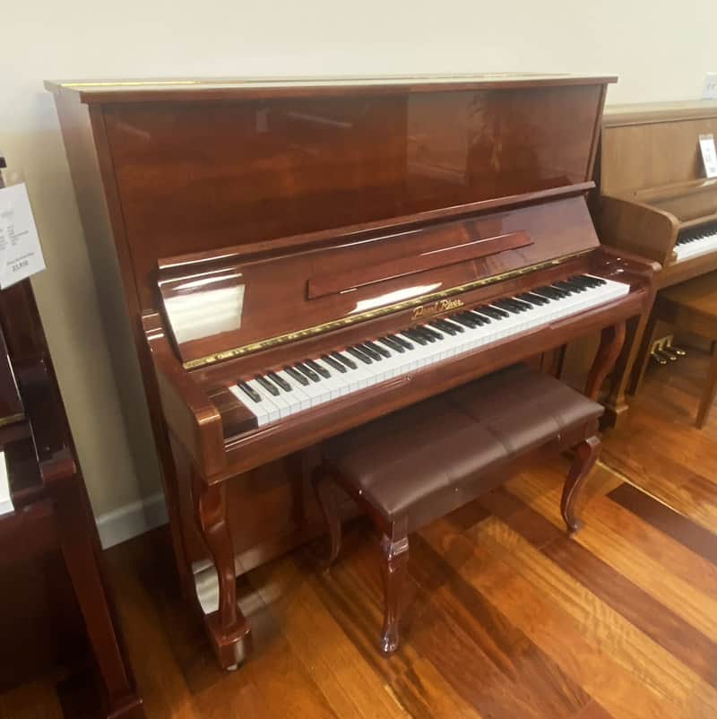 Pearl River Piano, Model 130M1 Polished Walnut, 1998 Faust Harrison Pianos