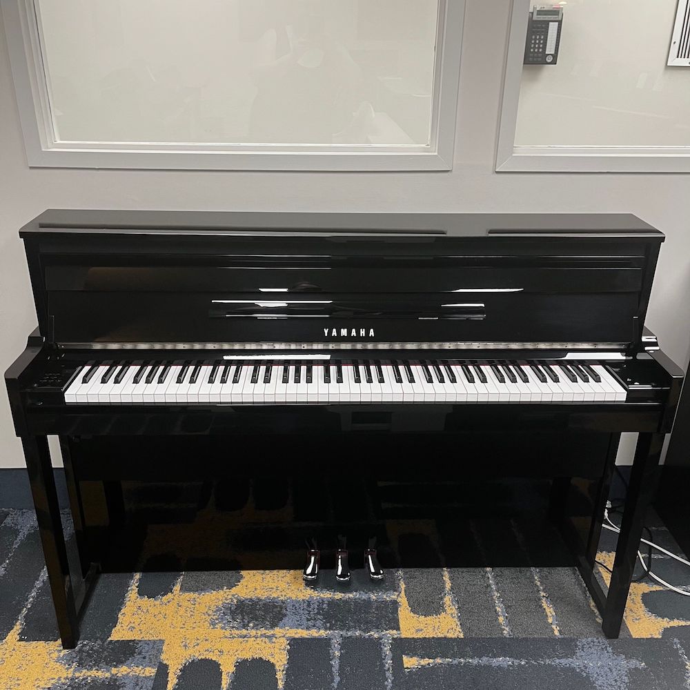 Yamaha Piano, Model NU1 Polished Ebony, 2017 | Faust