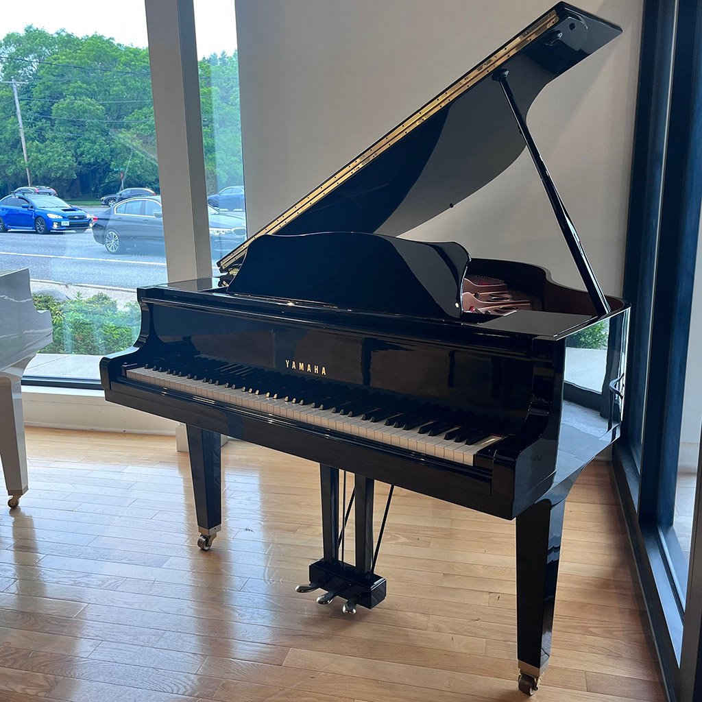 Yamaha Piano, Model NU1 Polished Ebony, 2016 | Faust