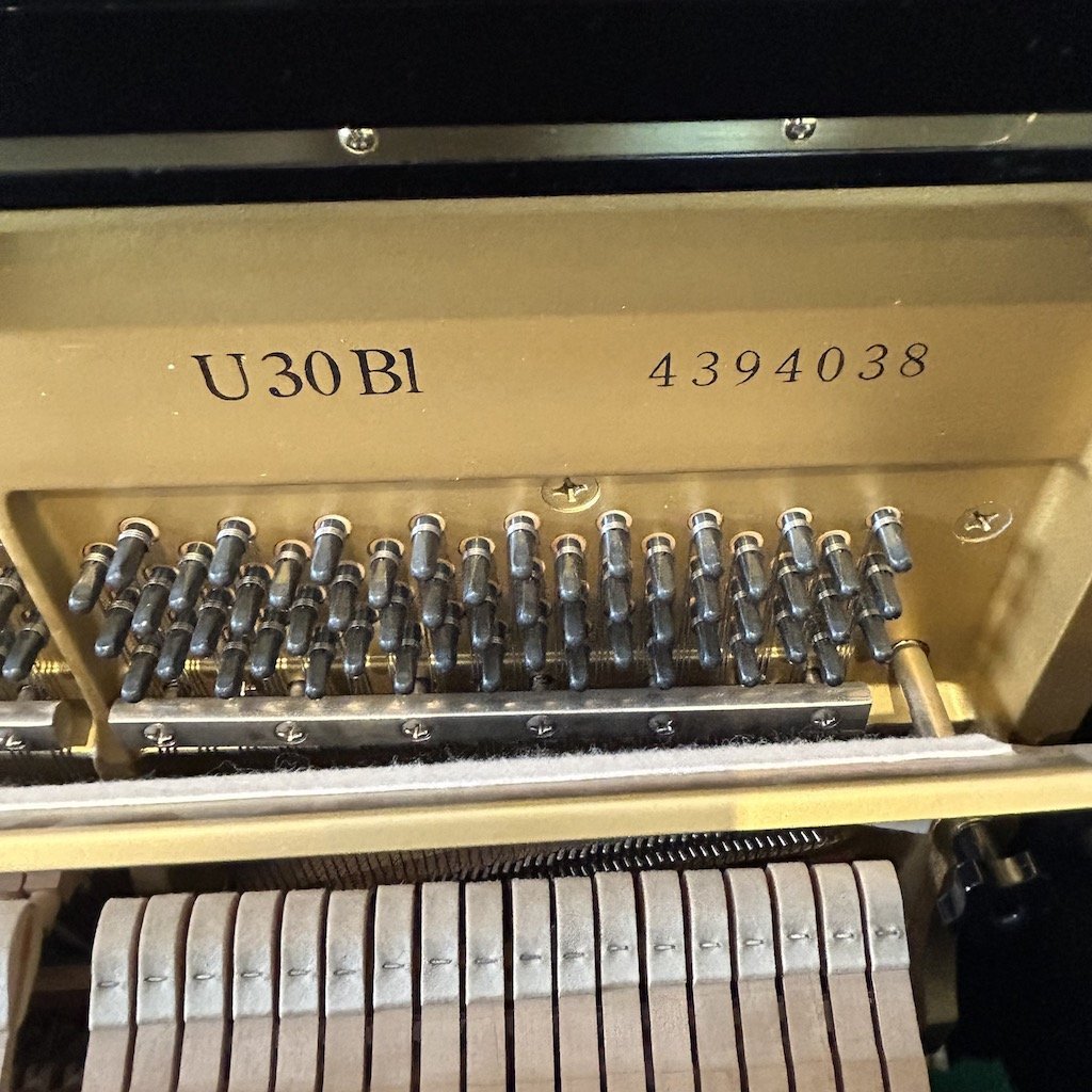 Yamaha Piano, Model U30BI Polished Ebony, 1987 | Faust Harrison Pianos