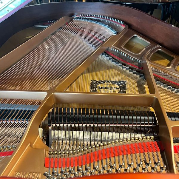 Yamaha Piano, Model GH1 SBCHY Satin Brown Cherry, 2000 | Faust