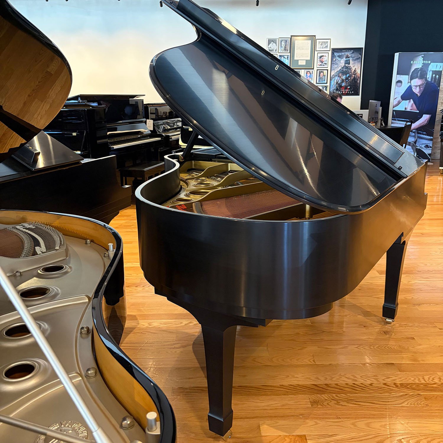Yamaha Piano, Model C3DF SE Satin Ebony, 1981 | Faust Harrison Pianos