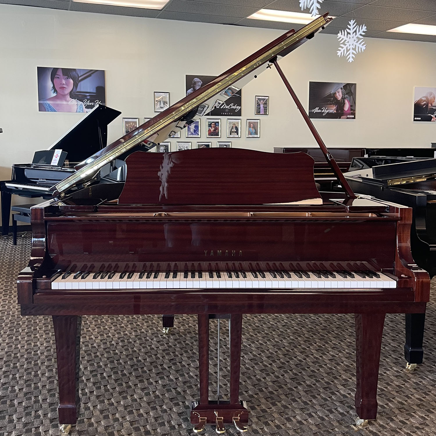 6081610-6 Used Piano