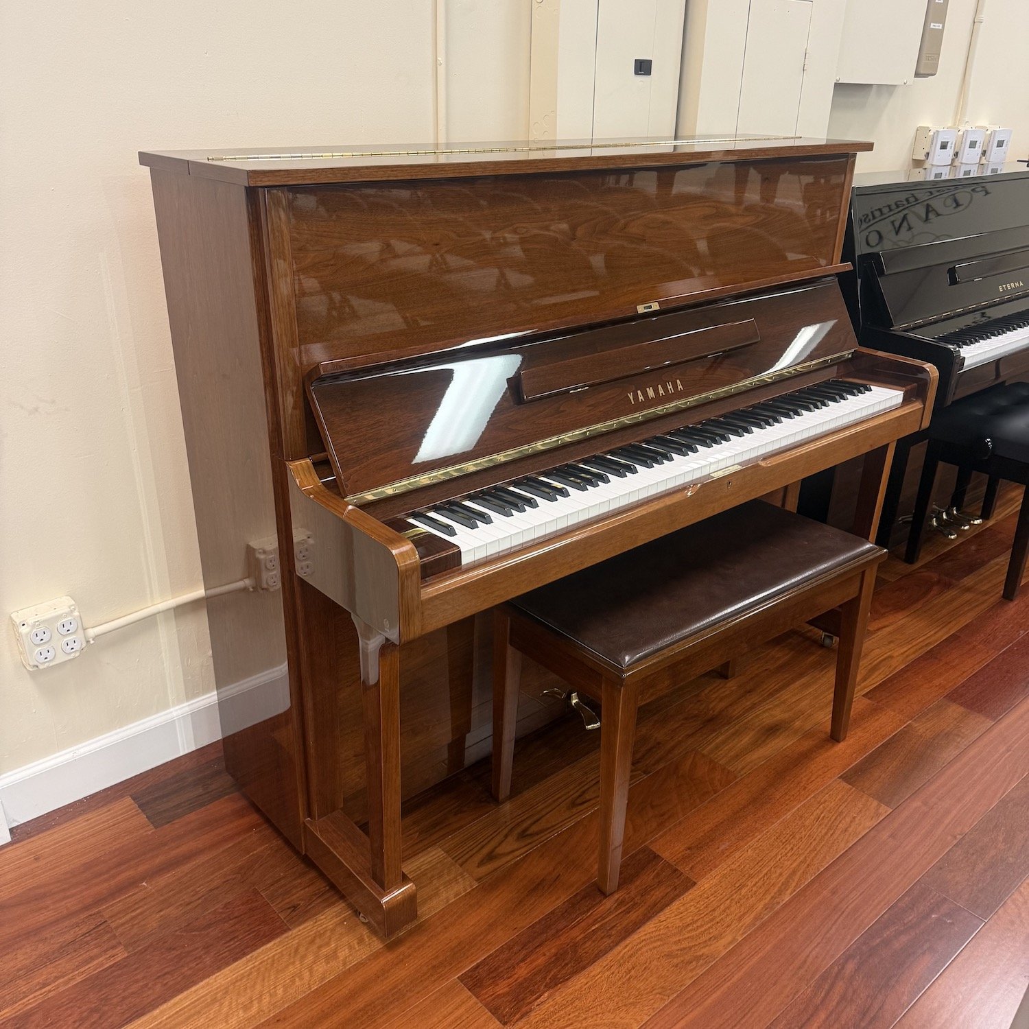 YAMAHA アップライトピアノ U1E Yamaha U1E Upright Piano 48