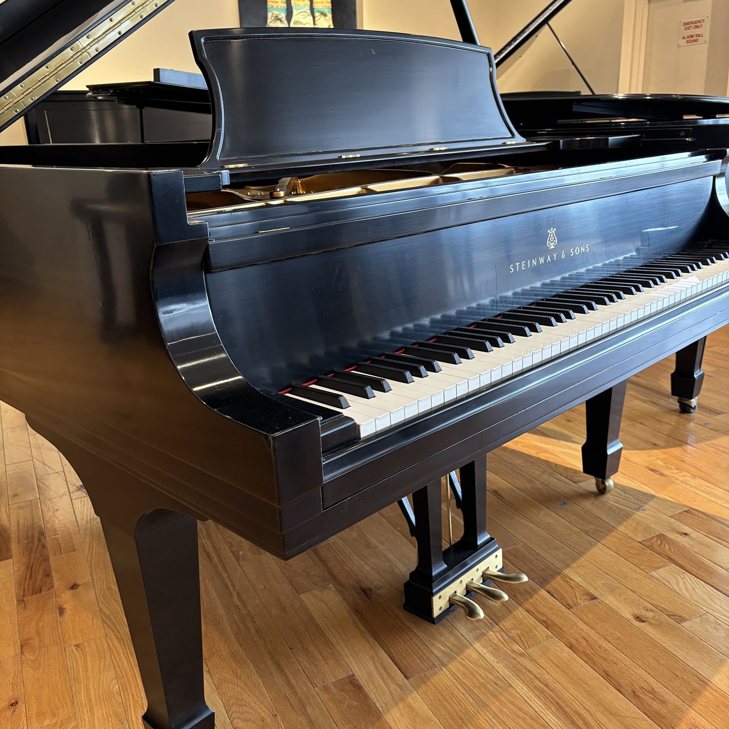 Used Piano