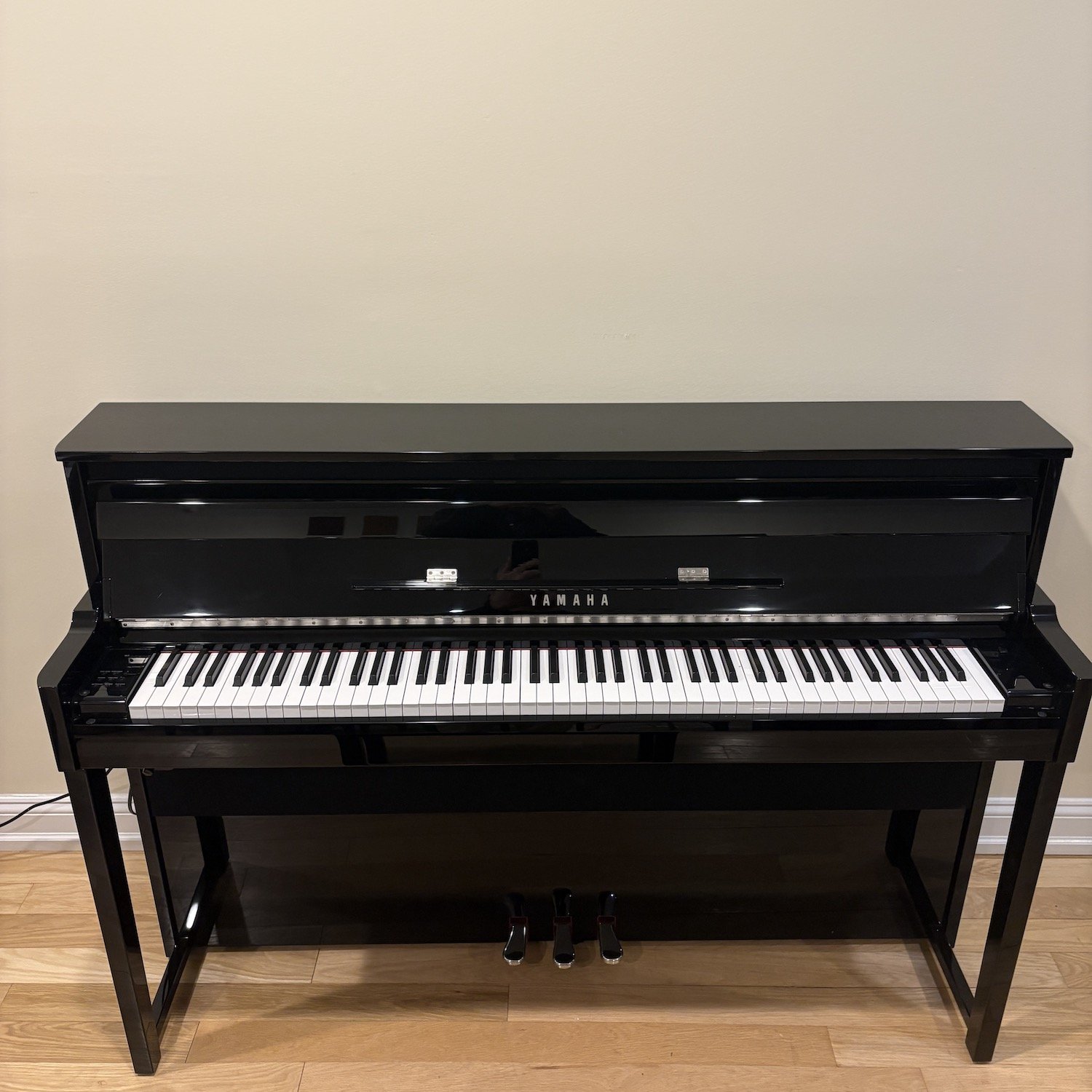 Yamaha Piano, Model NU1 PE Polished Ebony, 2013 | Faust Harrison