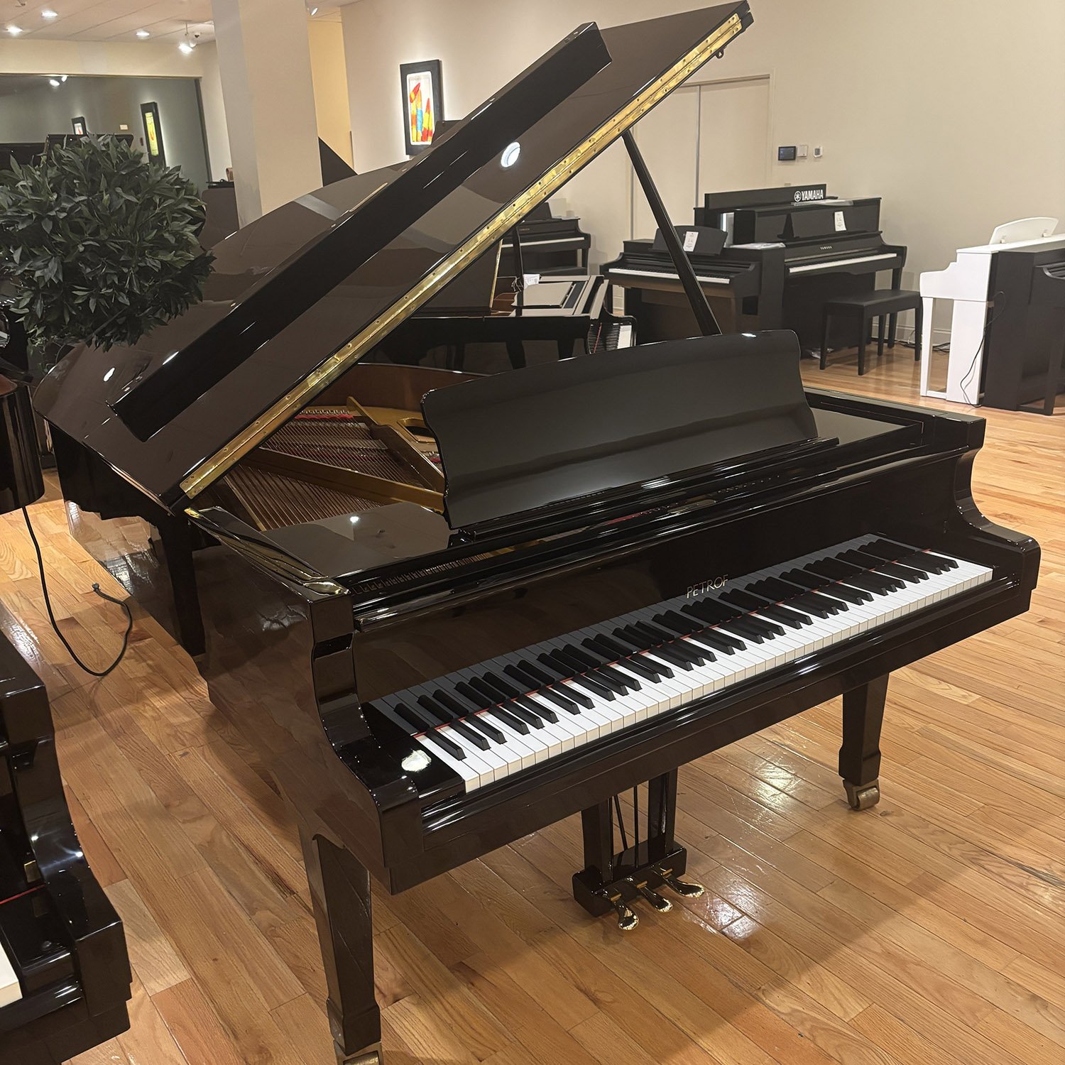 Used piano