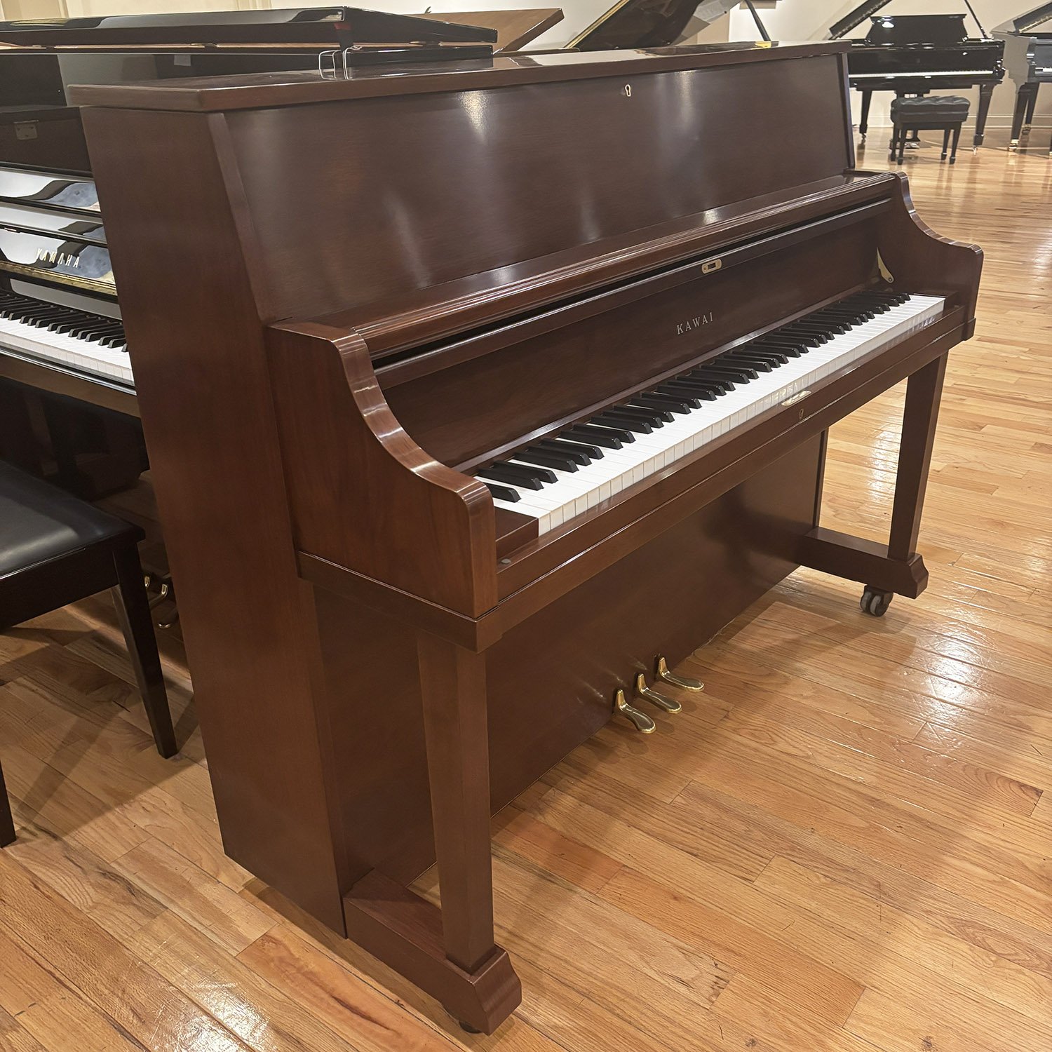 Used piano