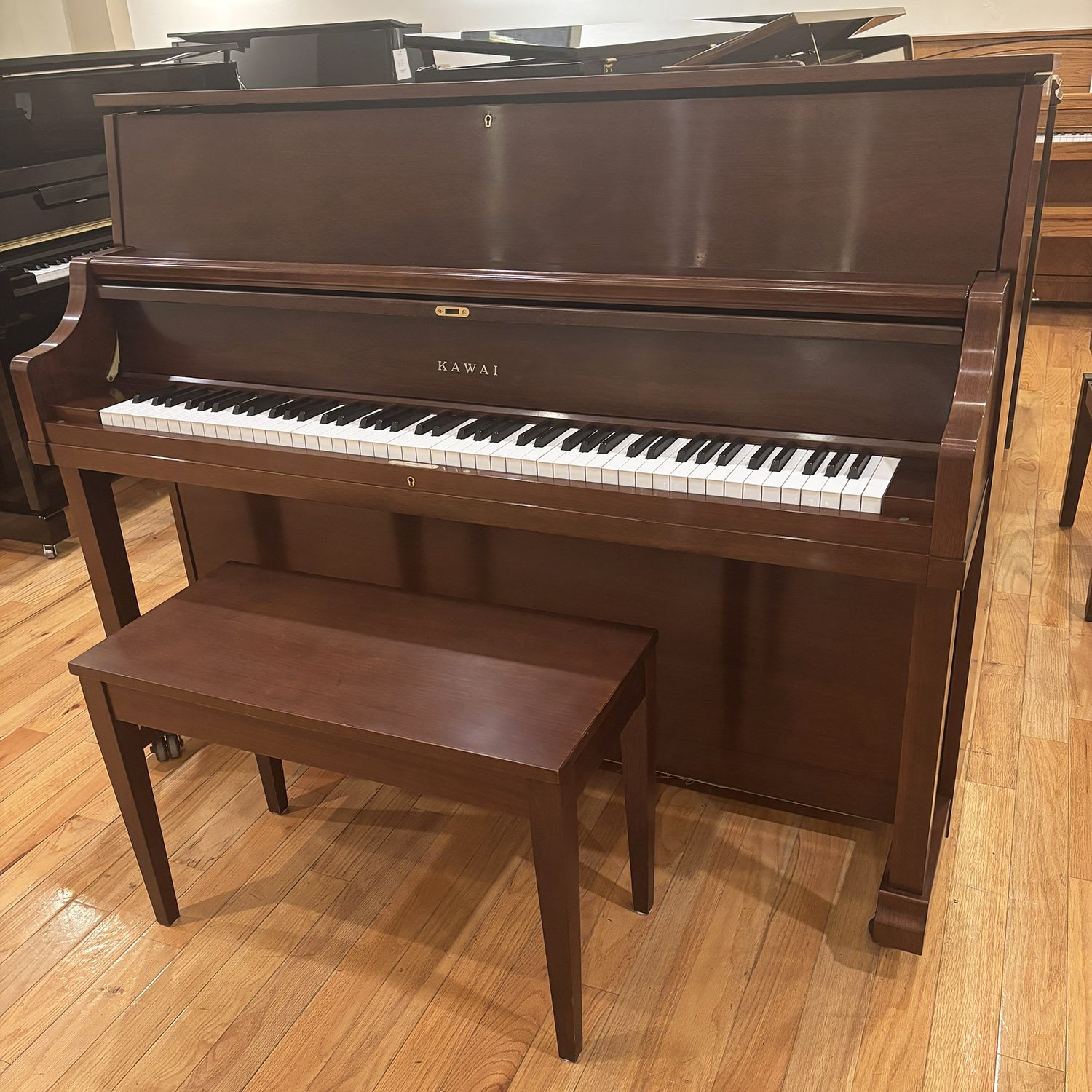 Used piano