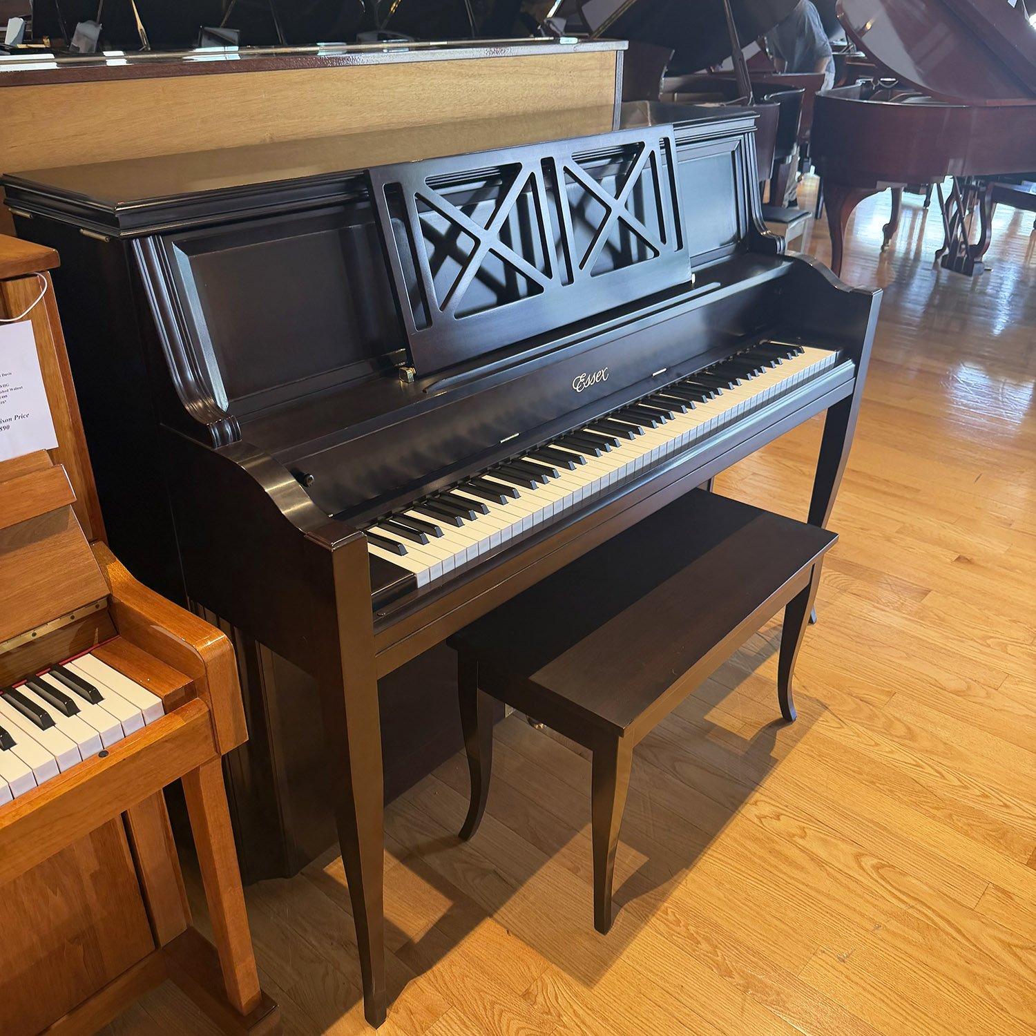 Used piano