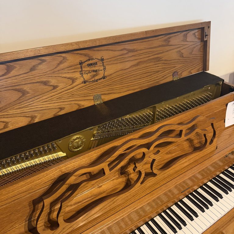Used piano
