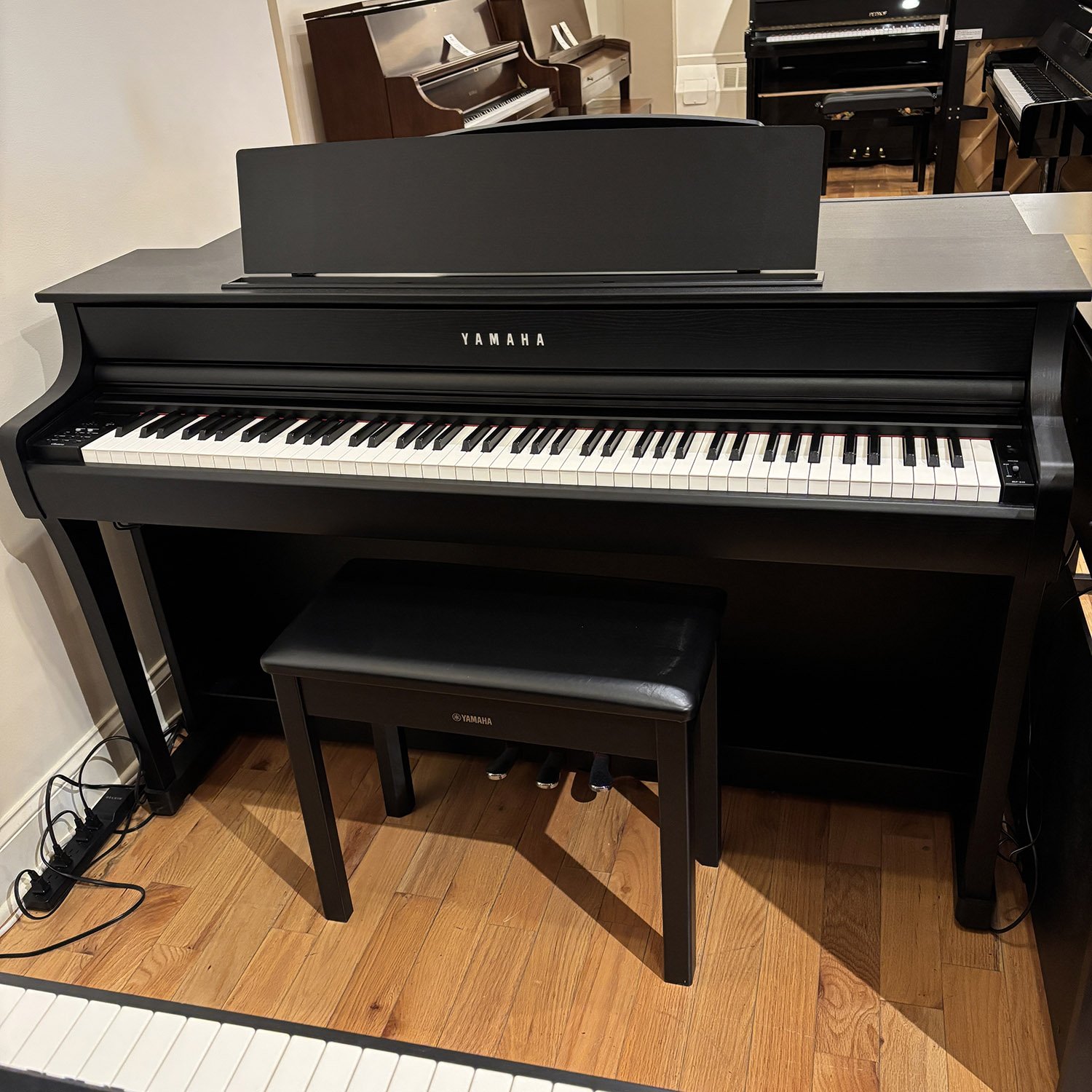 Yamaha Piano, Model CLP845 Matte Black, 2024