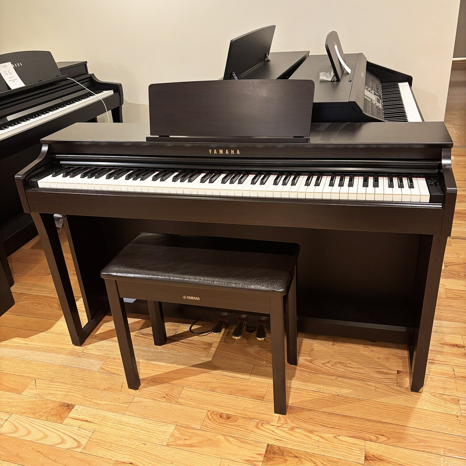 Yamaha Piano, Model CLP625R Rosewood, 2017